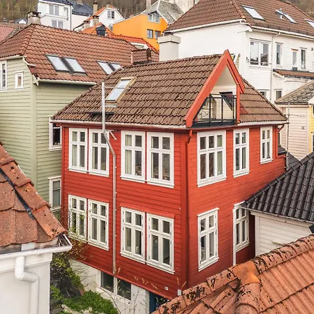 Dinbnb Homes I 200m To Bryggen I Make Memories With Friends And Family! Nyaraló Bergen