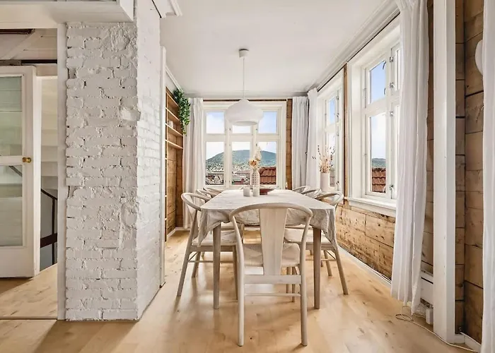 Dinbnb Homes I 200m To Bryggen I Make Memories With Friends And Family! Prázdninový dům