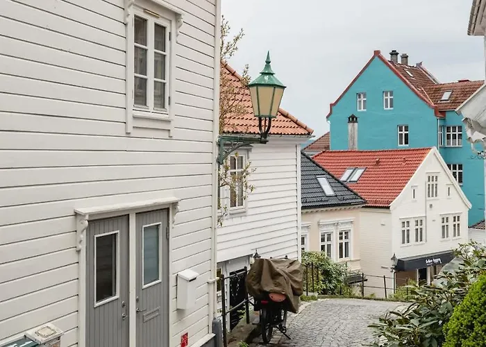 Dinbnb Homes I 200m To Bryggen I Make Memories With Friends And Family! Hébergement de vacances