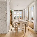 Dinbnb Homes I 200m To Bryggen I Make Memories With Friends And Family! בית נופש